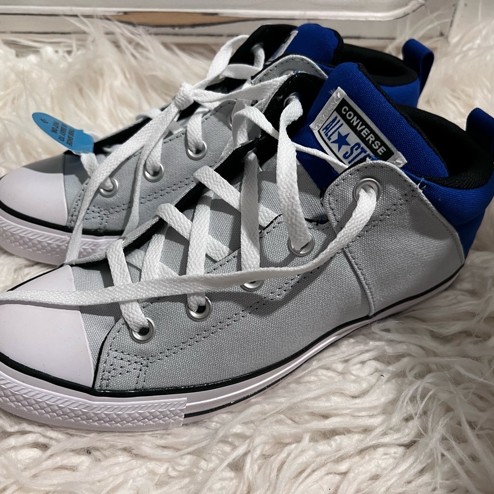 Converse mid top